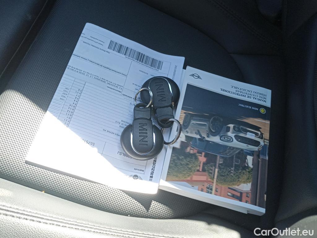  Mini  Countryman MINI  / 2020 / 5P / berlina con portón Cooper S E ALL4 #14