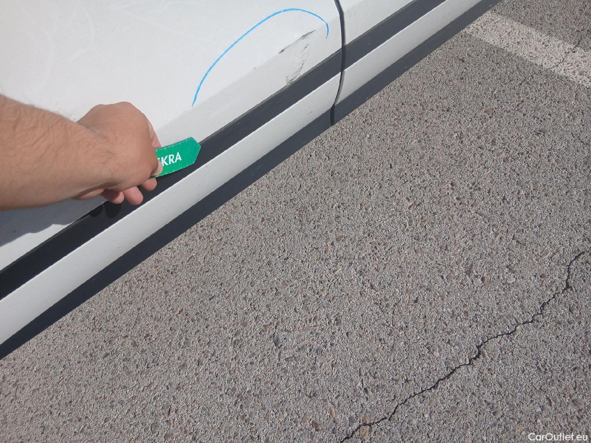  Land Rover  Range Rover LAND ROVER  Evoque / 2015 / 5P / todoterreno 2.0 D150 S AUTO 4WD MHEV #33