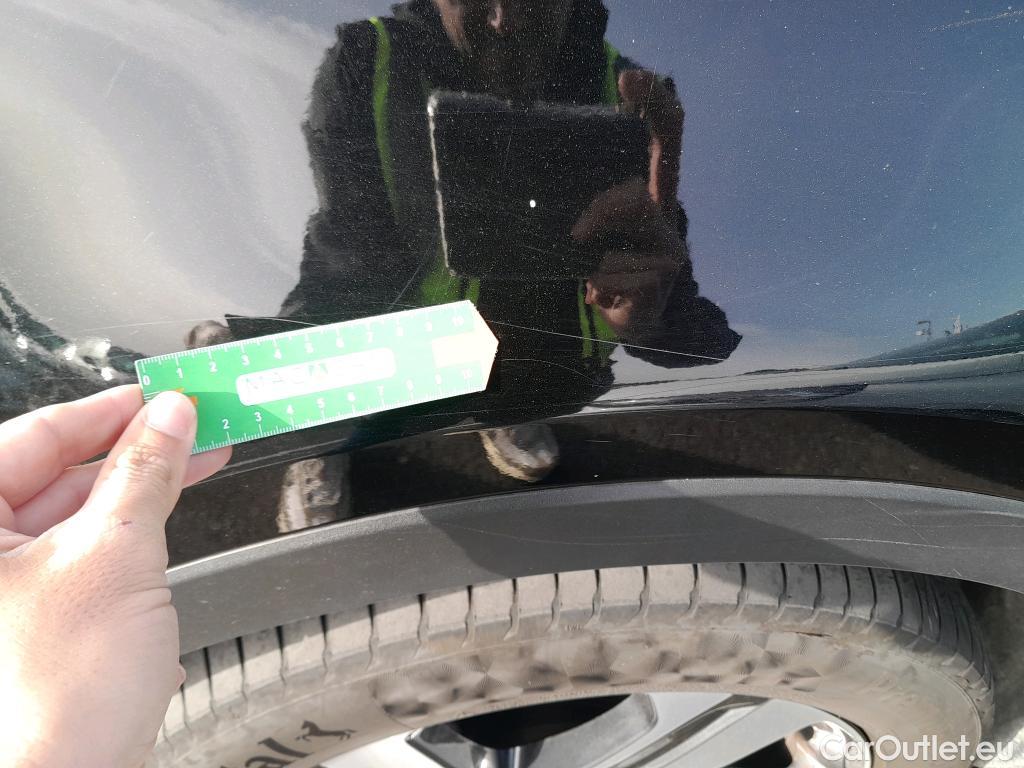  KIA  Sorento KIA  / 2020 / 5P / todoterreno 1.6 T-GDi PHEV Emotion 4x4 7pl #14