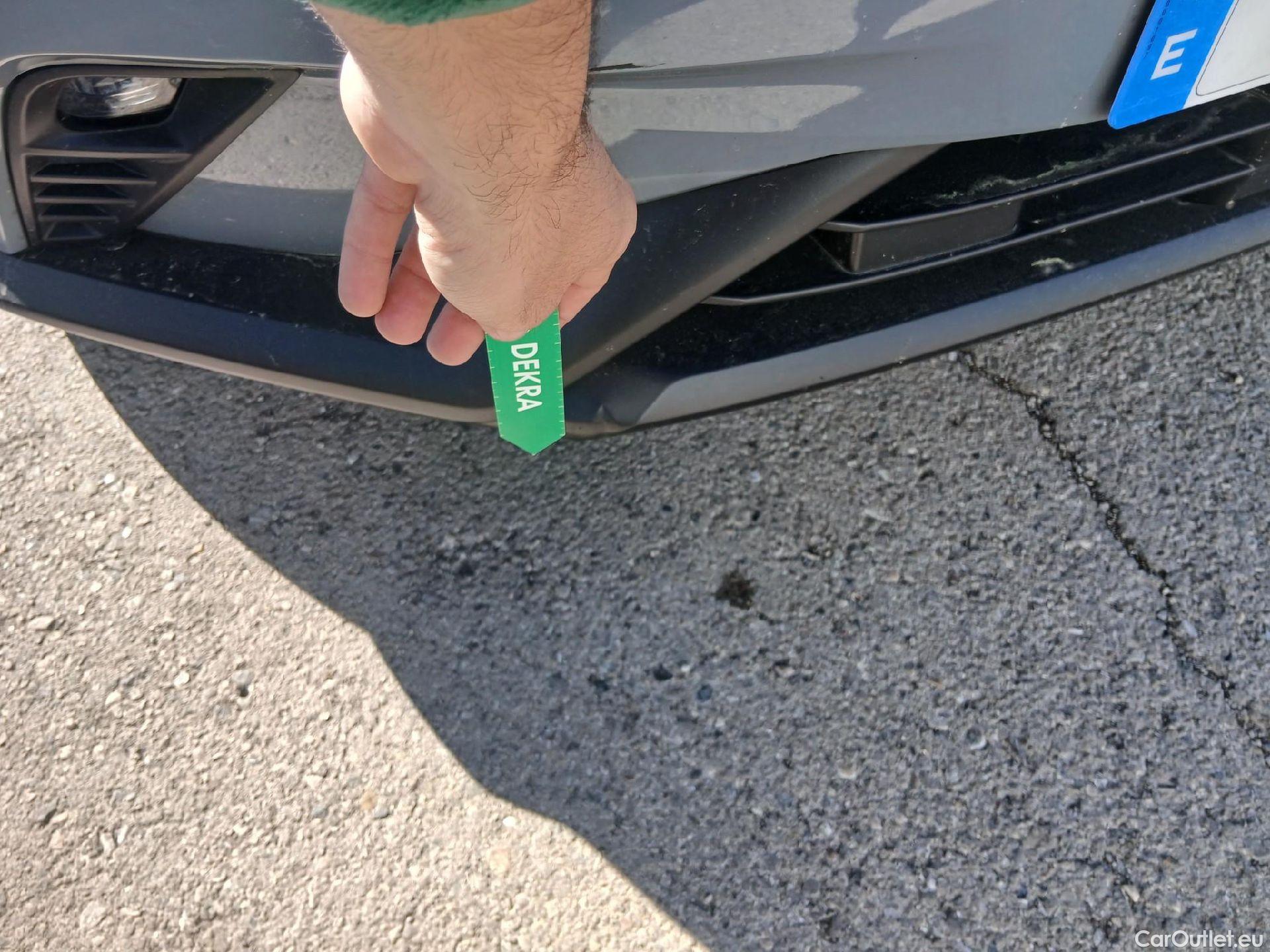  Nissan  Juke NISSAN  / 2019 / 5P / crossover DIG-T 84 kW (114 CV) 6M/T Acenta  #5