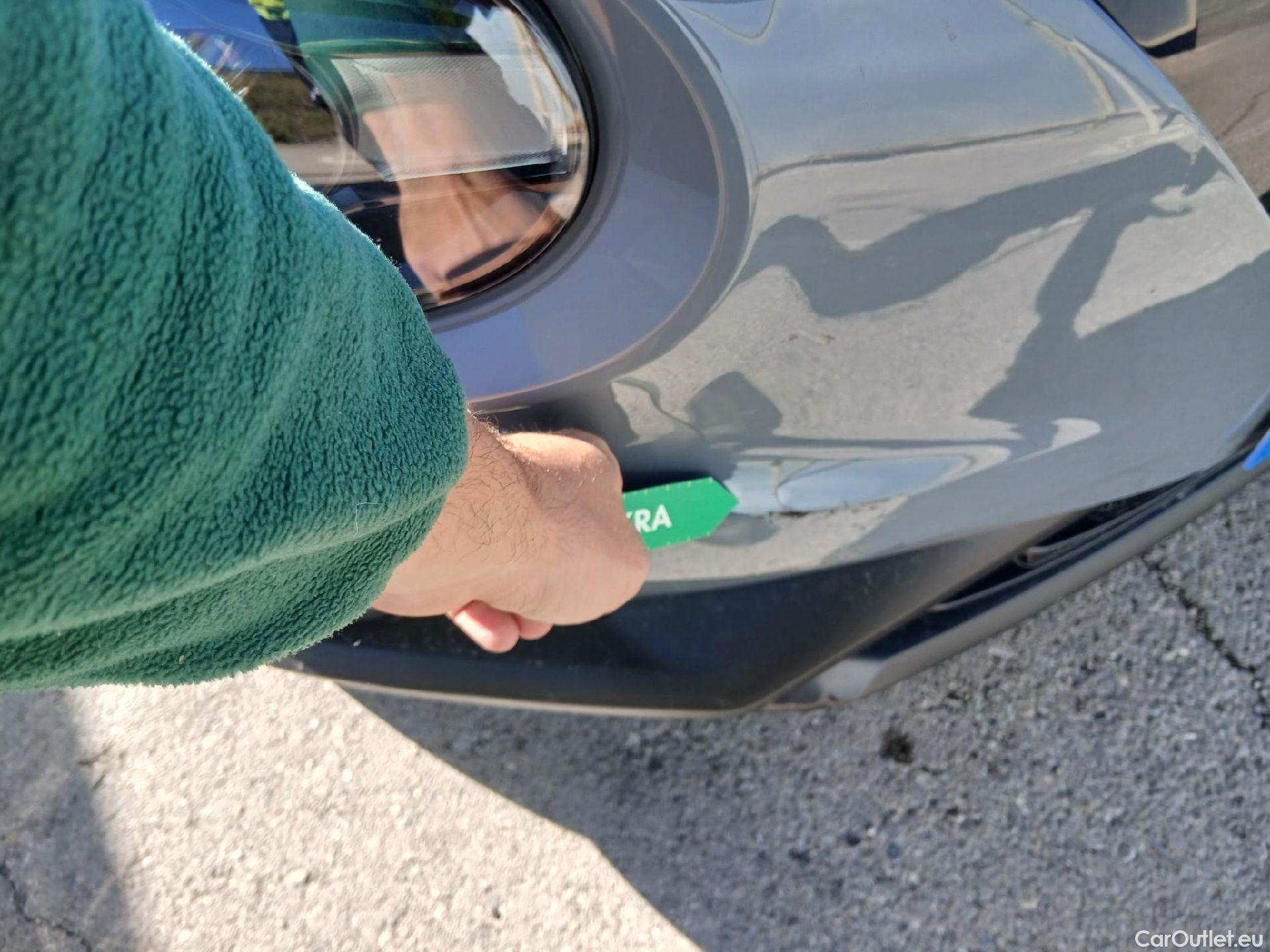  Nissan  Juke NISSAN  / 2019 / 5P / crossover DIG-T 84 kW (114 CV) 6M/T Acenta  #2