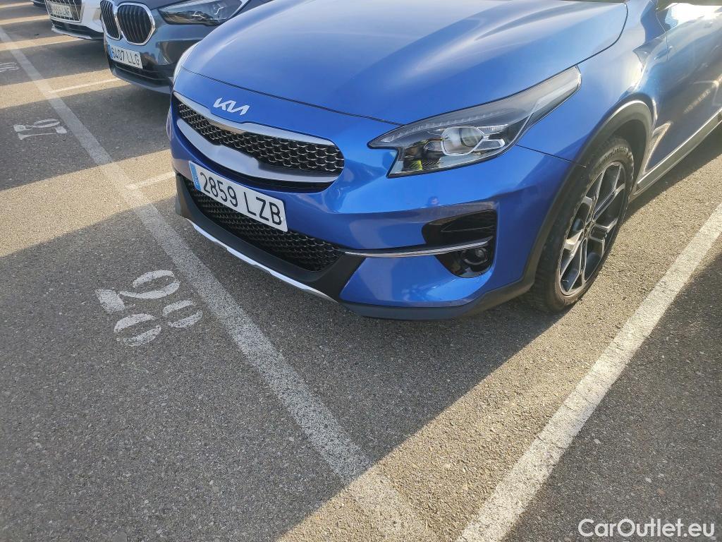  KIA  XCeed KIA  / 2019 / 5P / todoterreno 1.0 T-GDi Tech 88kW (120CV) #17
