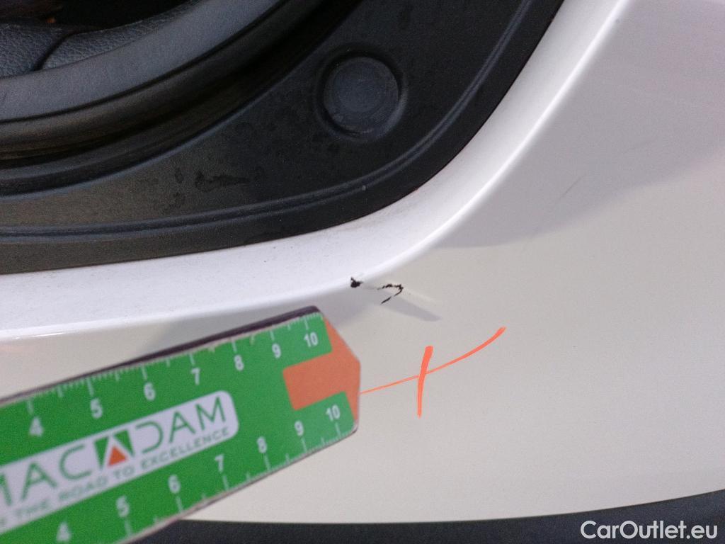  KIA  STONIC KIA  / 2017 / 5P / todoterreno 1.0 T-GDi 88kW (120CV) MHEV iMT Drive #22