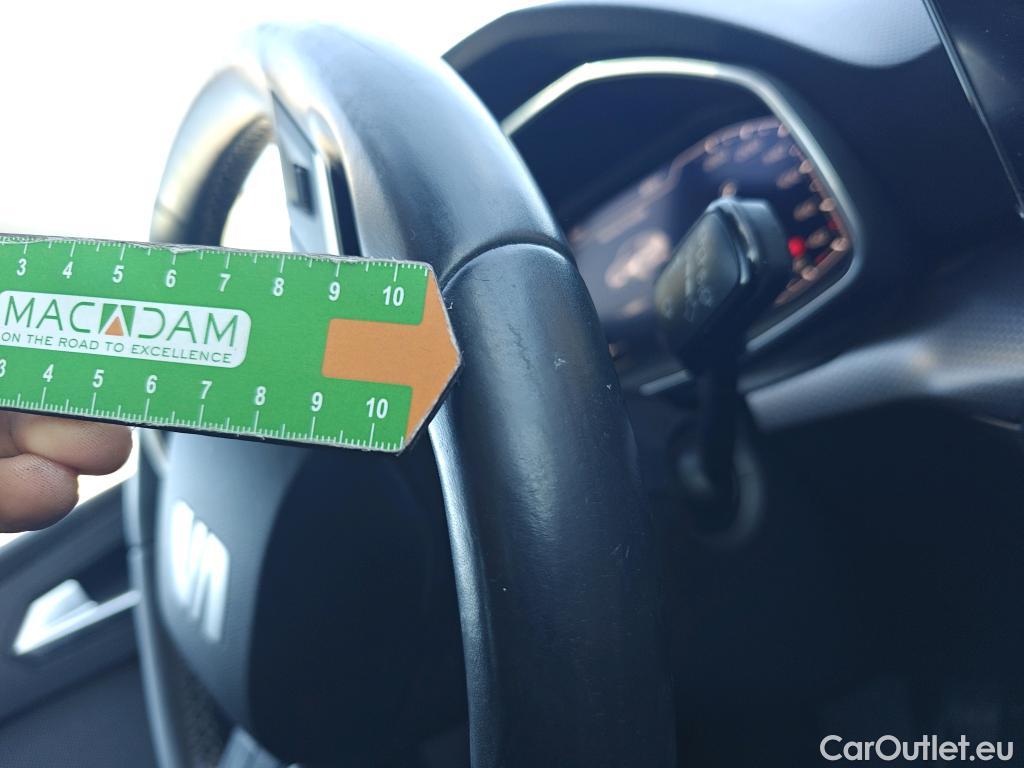  Seat  Leon SEAT Nuevo León / 2020 / 5P / berlina con portón 2.0 TDI 85kW S&S Style Go(SP) #45