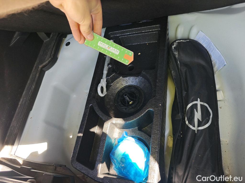  Opel  Crossland  X GS Line 1.2 Turbo 110CV MT6 E6d #21