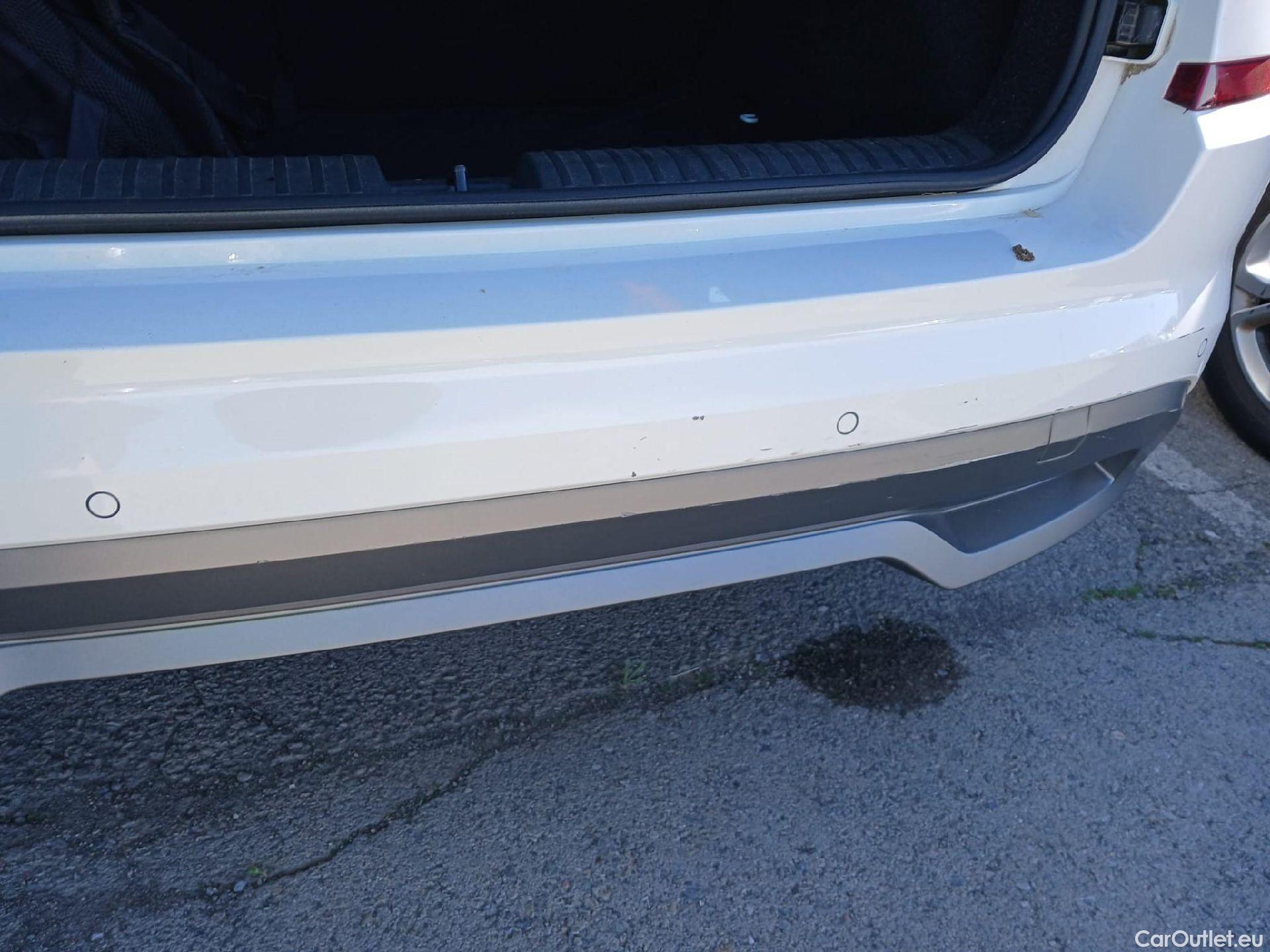  Skoda  KAMIQ SKODA  1.0 TSI 81kW (110CV) DSG Ambition (CX) #8