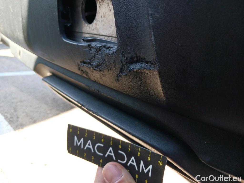  Peugeot  3008 PEUGEOT  / 2020 / 5P / todoterreno 1.5 BlueHDi 96kW (130CV) S&S Active Pack #37