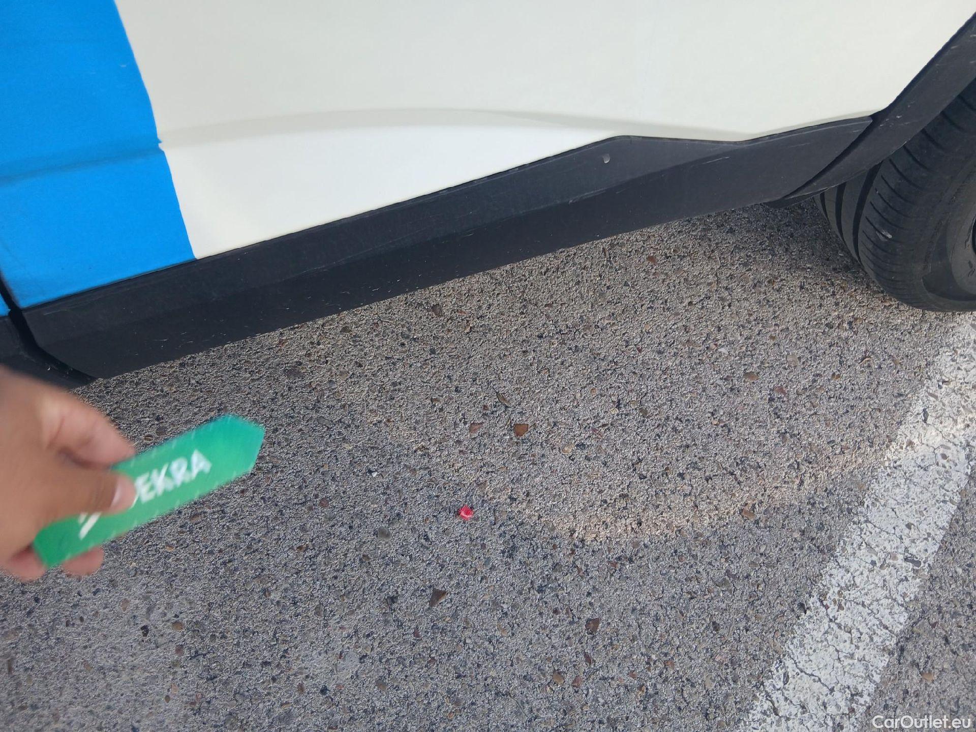  Nissan  Qashqai NISSAN  / 2021 / 5P / todoterreno DIG-T 116kW Xtronic N-Connecta #47