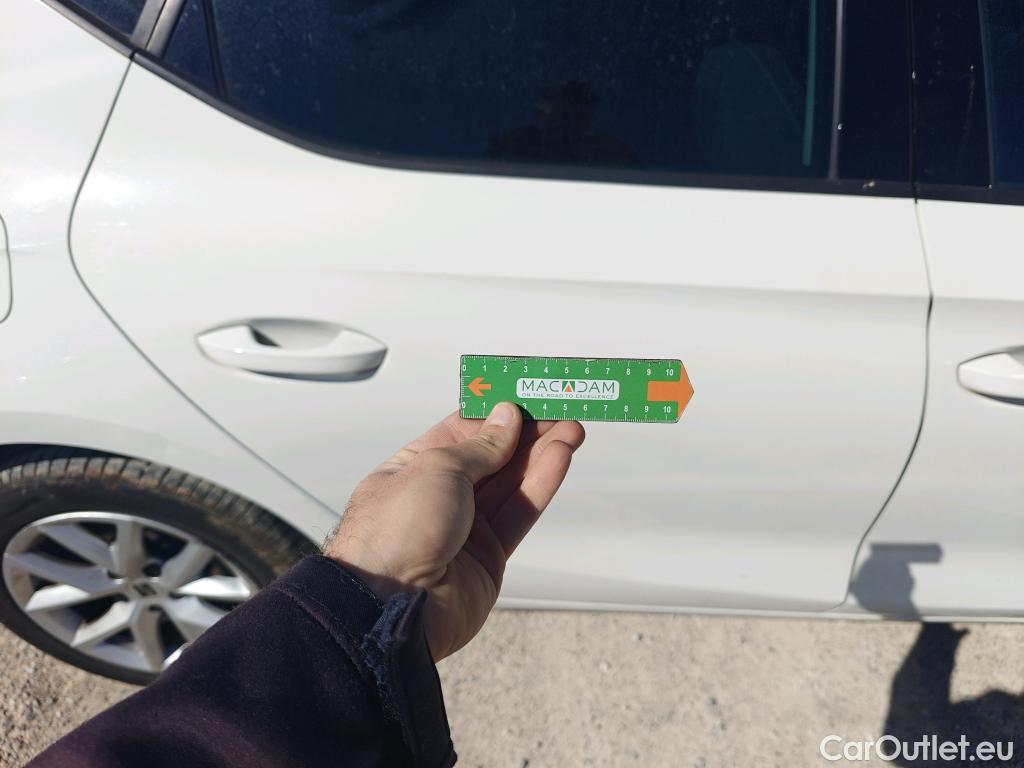  Seat  Leon SEAT Nuevo León / 2020 / 5P / berlina con portón 2.0 TDI 85kW S&S Style Go(SP) #60