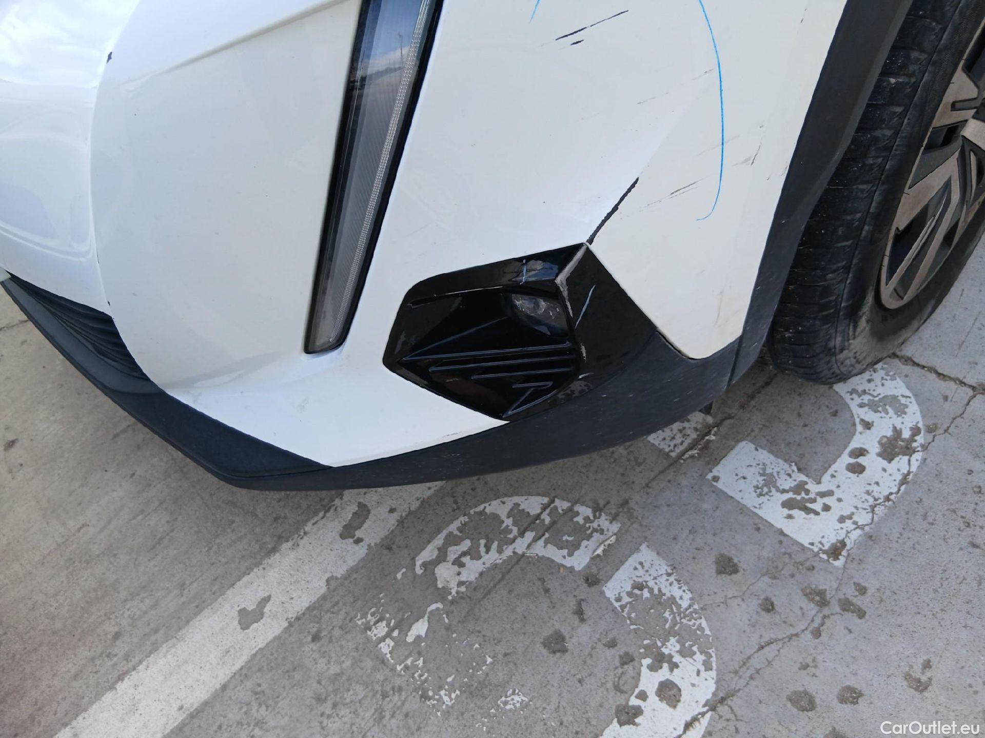  Peugeot  2008 PEUGEOT  / 2019 / 5P / todoterreno Active BlueHDI 81kW (110CV) #5