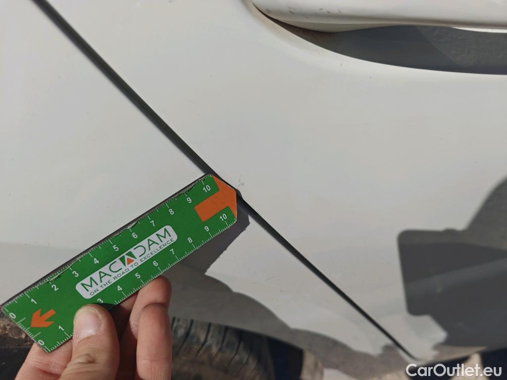  Seat  Leon SEAT Nuevo León / 2020 / 5P / berlina con portón 2.0 TDI 85kW S&S Style Go(SP) #61