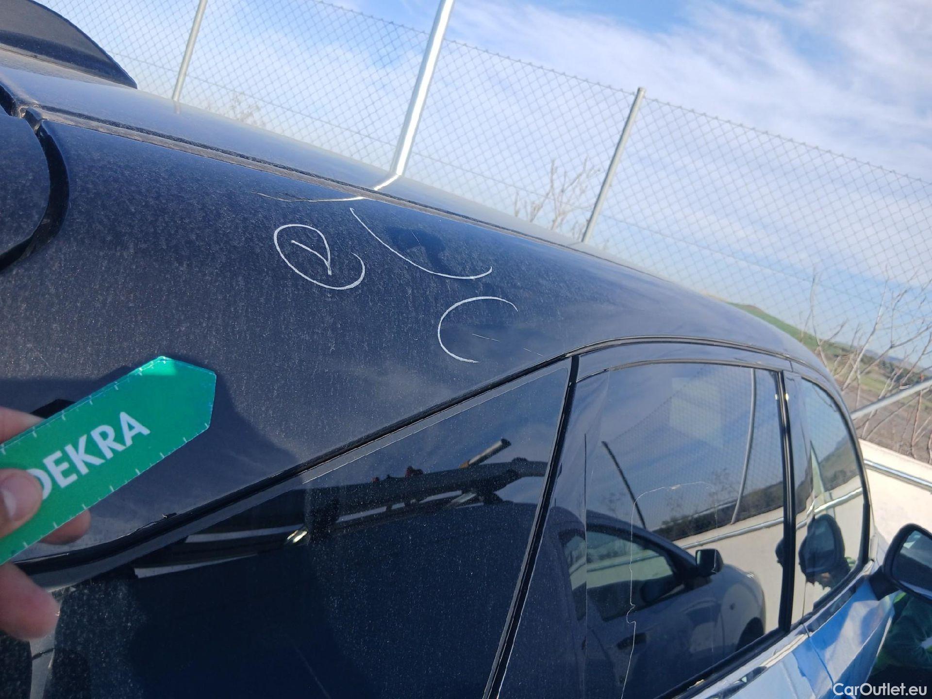  Nissan  Qashqai NISSAN  / 2021 / 5P / todoterreno DIG-T 116kW Xtronic N-Connecta #37