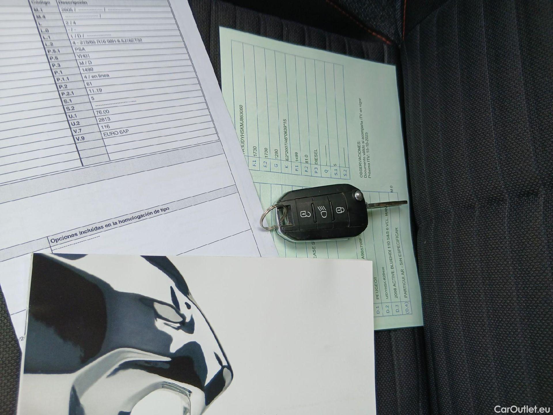  Peugeot  2008 PEUGEOT  / 2019 / 5P / todoterreno Active BlueHDI 81kW (110CV) #1