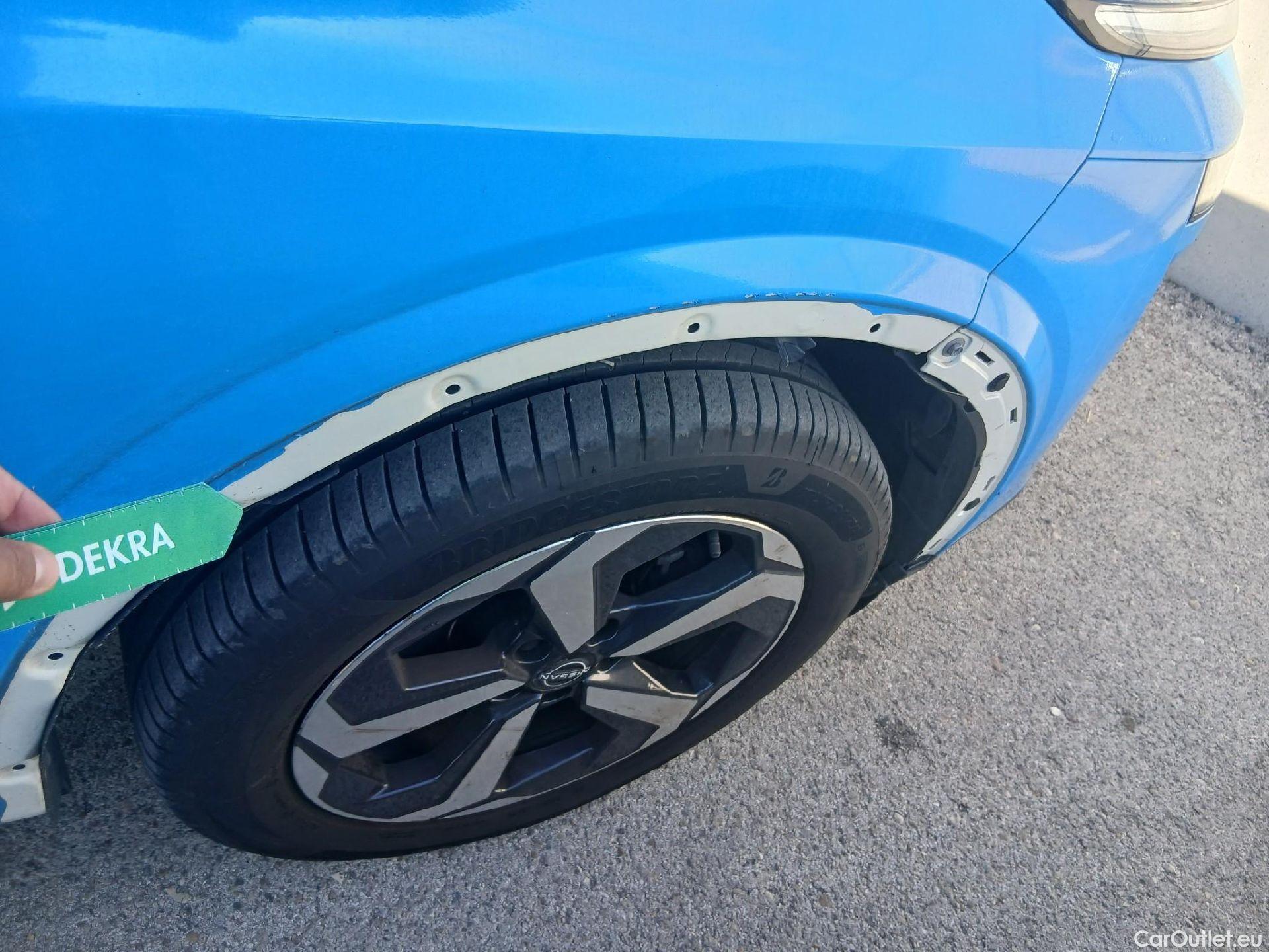  Nissan  Qashqai NISSAN  / 2021 / 5P / todoterreno DIG-T 116kW Xtronic N-Connecta #41