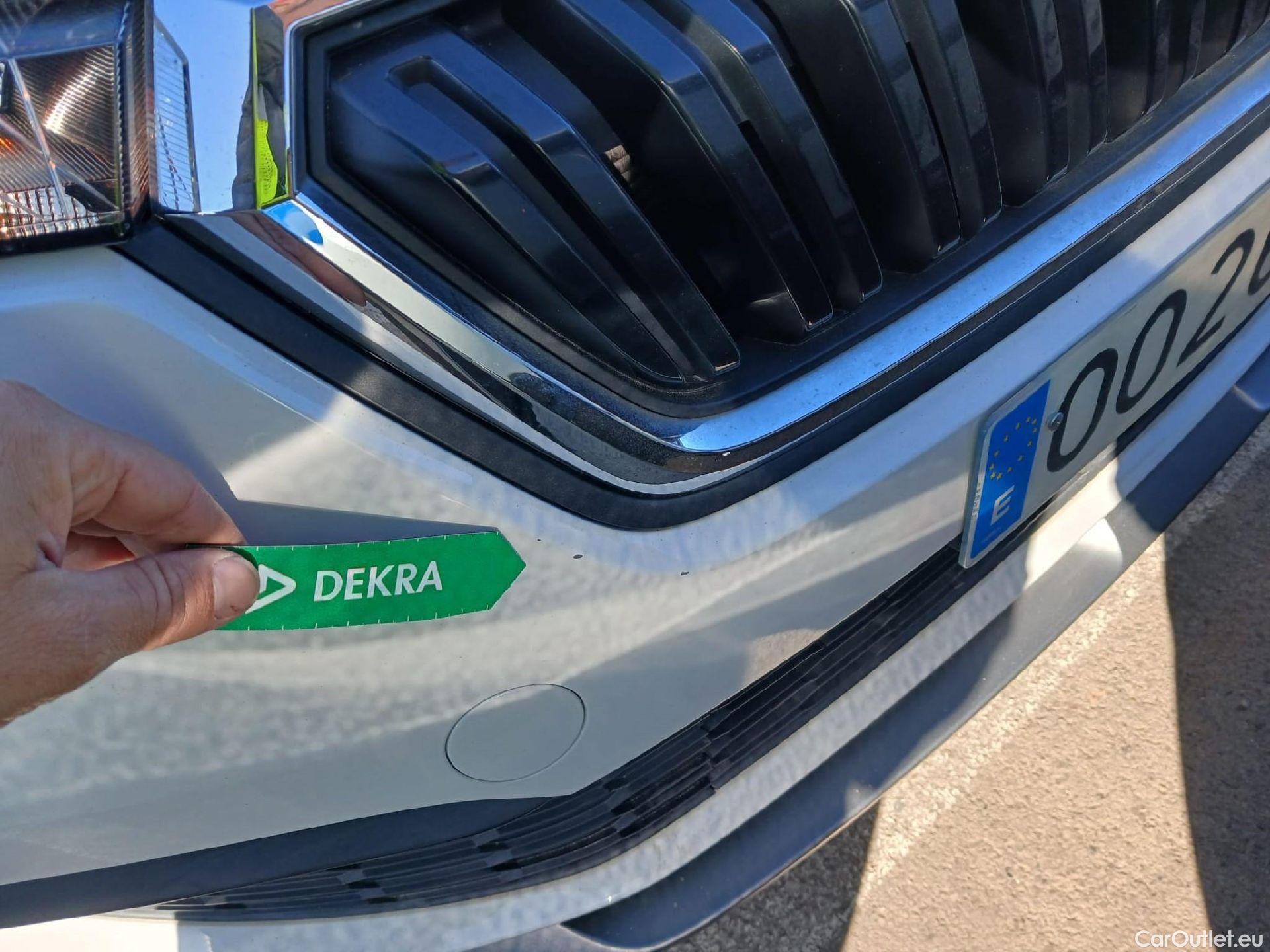  Skoda  KAMIQ SKODA  1.0 TSI 81kW (110CV) DSG Ambition (CX) #2