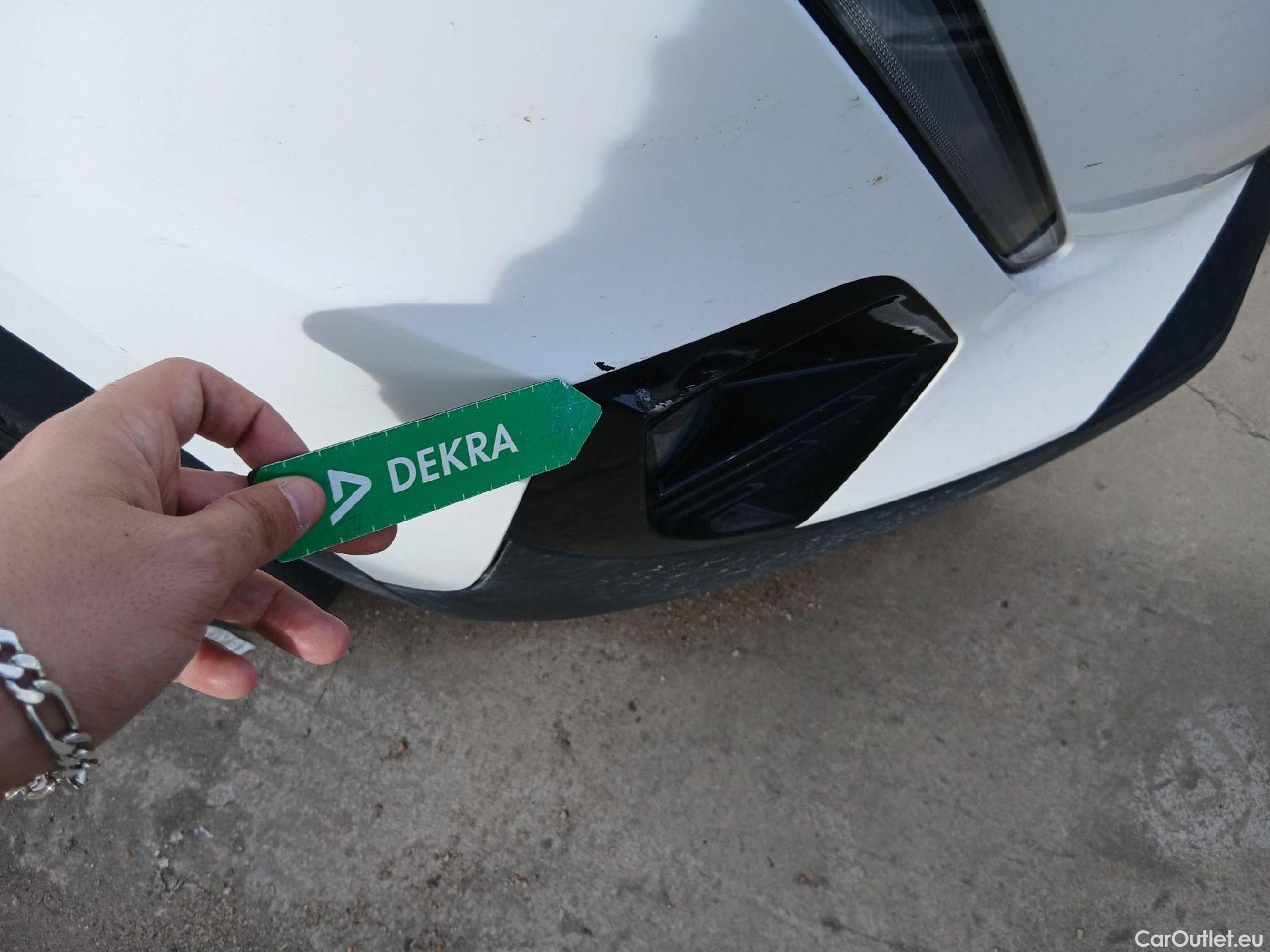  Peugeot  2008 PEUGEOT  / 2019 / 5P / todoterreno Active BlueHDI 81kW (110CV) #25