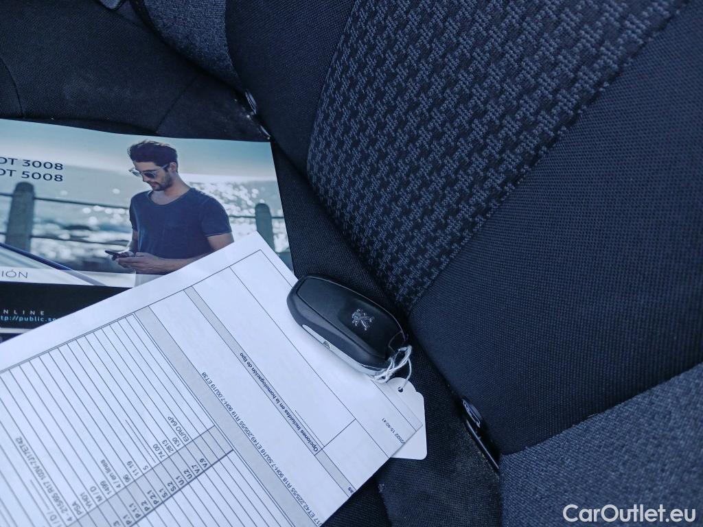 Peugeot  3008 PEUGEOT  / 2020 / 5P / todoterreno 1.5 BlueHDi 96kW (130CV) S&S Active Pack #9