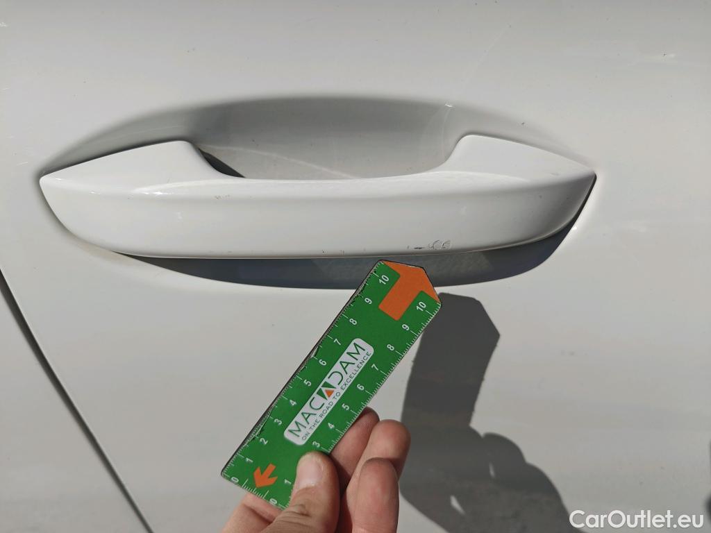  Seat  Leon SEAT Nuevo León / 2020 / 5P / berlina con portón 2.0 TDI 85kW S&S Style Go(SP) #54