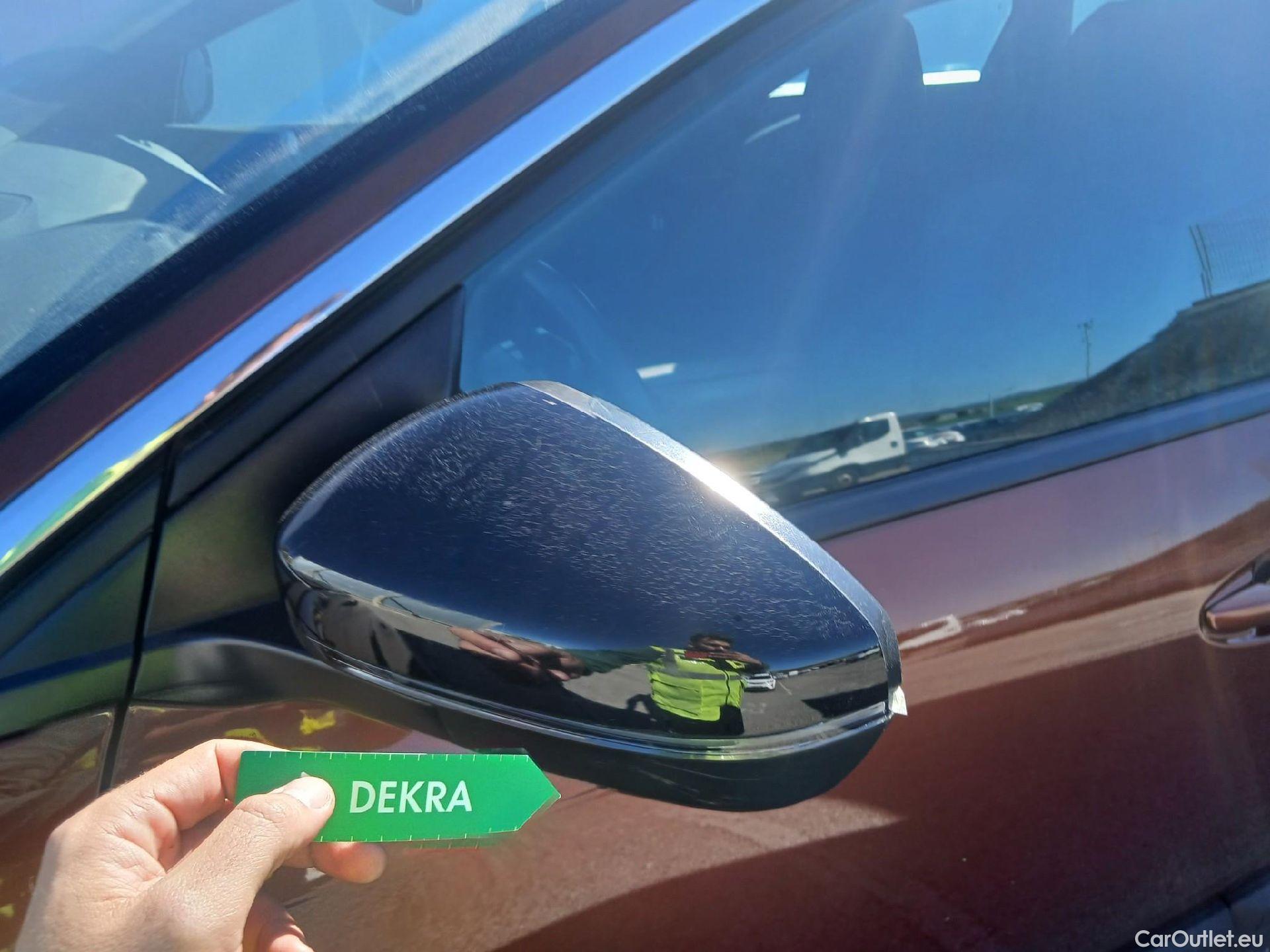  Peugeot  5008 PEUGEOT  / 2020 / 5P / todoterreno 1.5 BlueHDi 96kW S&S Active Pack EAT8 #11