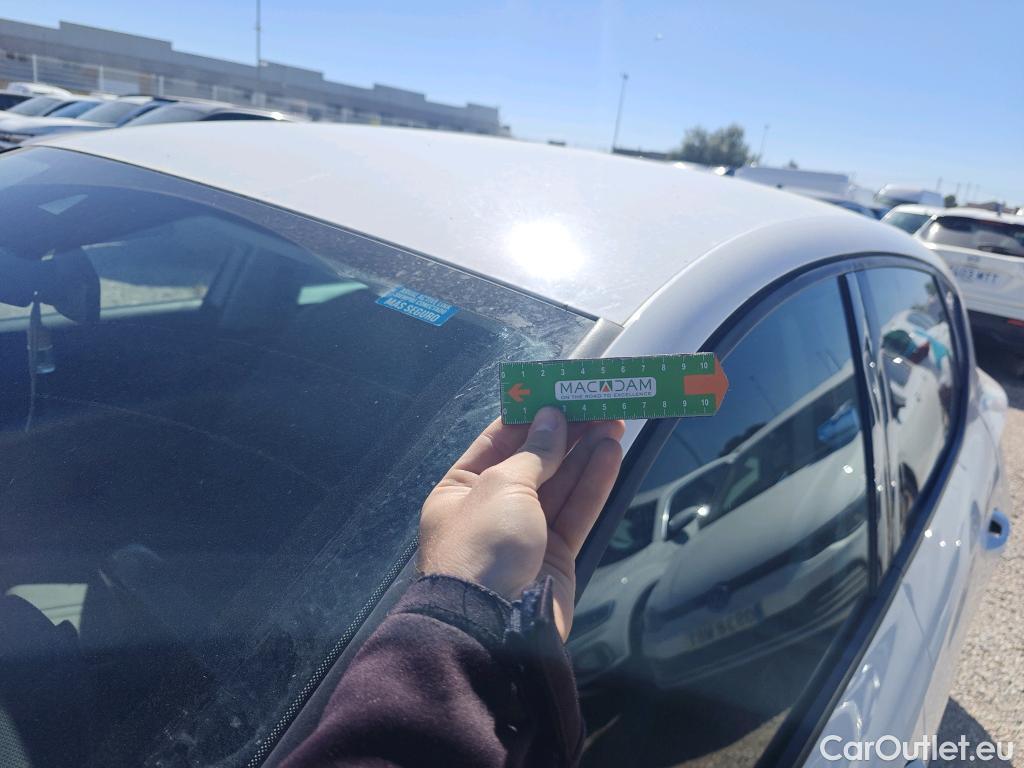  Seat  Leon SEAT Nuevo León / 2020 / 5P / berlina con portón 2.0 TDI 85kW S&S Style Go(SP) #16