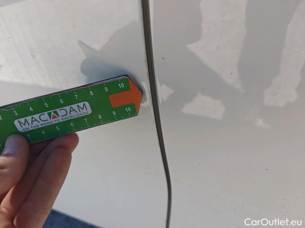  Seat  Leon SEAT Nuevo León / 2020 / 5P / berlina con portón 2.0 TDI 85kW S&S Style Go(SP) #27