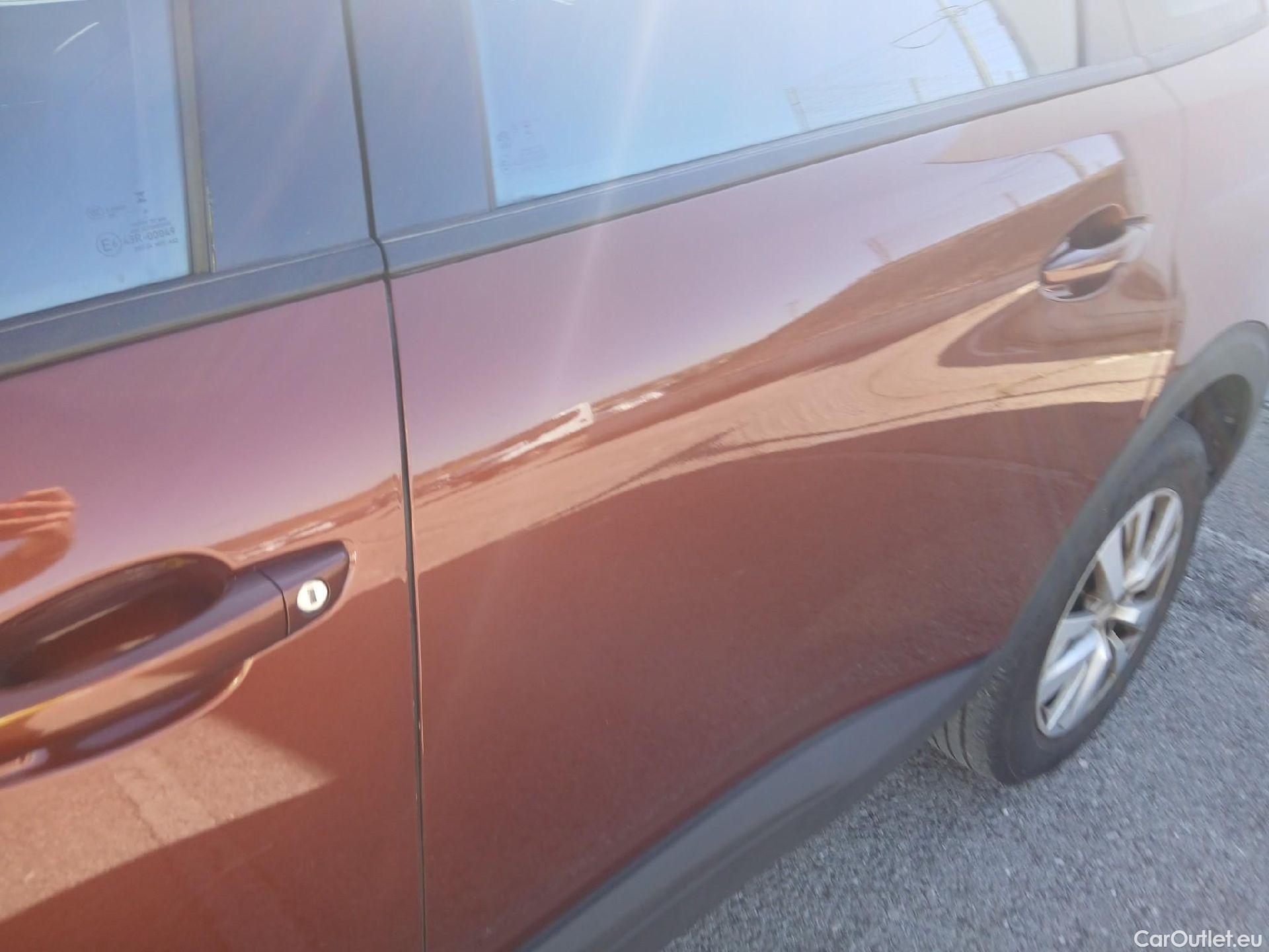  Peugeot  5008 PEUGEOT  / 2020 / 5P / todoterreno 1.5 BlueHDi 96kW S&S Active Pack EAT8 #13