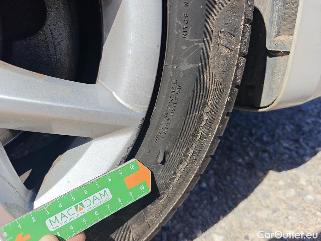  Seat  Leon SEAT Nuevo León / 2020 / 5P / berlina con portón 2.0 TDI 85kW S&S Style Go(SP) #39