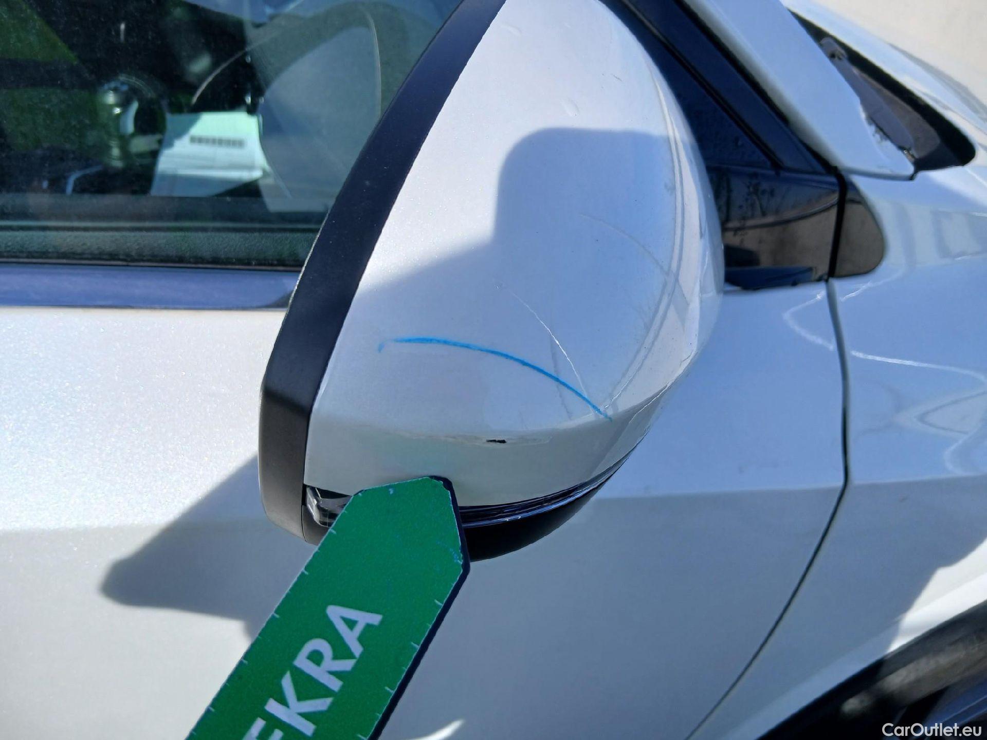  Nissan  Qashqai NISSAN  / 2024 / 5P / todoterreno DIG-T 103kW (140CV) mHEV 4x2 Acenta #10