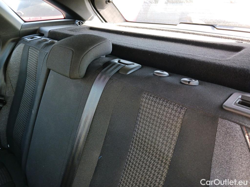  Peugeot  3008 PEUGEOT  / 2020 / 5P / todoterreno 1.5 BlueHDi 96kW (130CV) S&S Active Pack #7