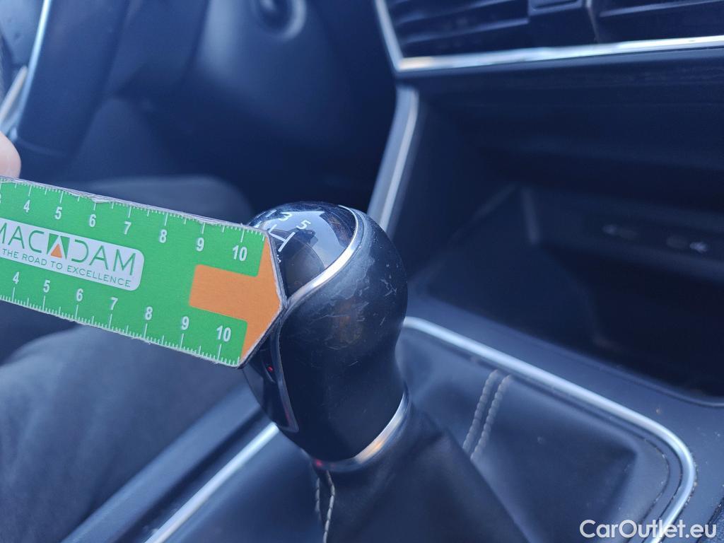  Seat  Leon SEAT Nuevo León / 2020 / 5P / berlina con portón 2.0 TDI 85kW S&S Style Go(SP) #41