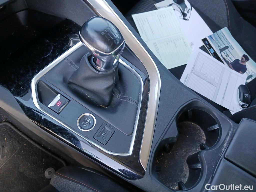  Peugeot  3008 PEUGEOT  / 2020 / 5P / todoterreno 1.5 BlueHDi 96kW (130CV) S&S Active Pack #28