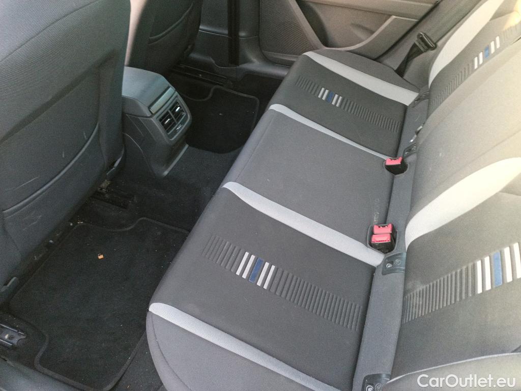  Seat  Leon SEAT León / 2016 / 5P / berlina con portón 1.5 TSI 95kW (130CV) St&Sp Style Visio Edition #5