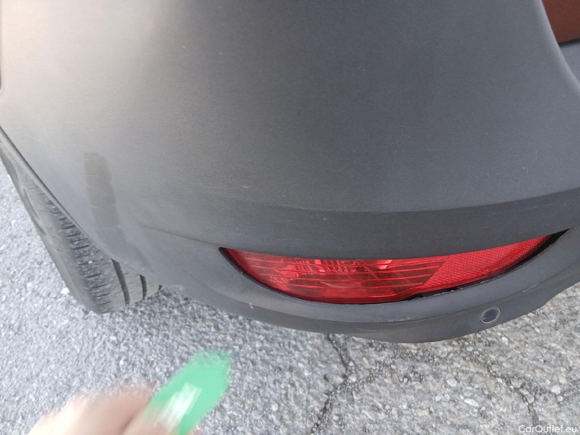  Peugeot  5008 PEUGEOT  / 2020 / 5P / todoterreno 1.5 BlueHDi 96kW S&S Active Pack EAT8 #20