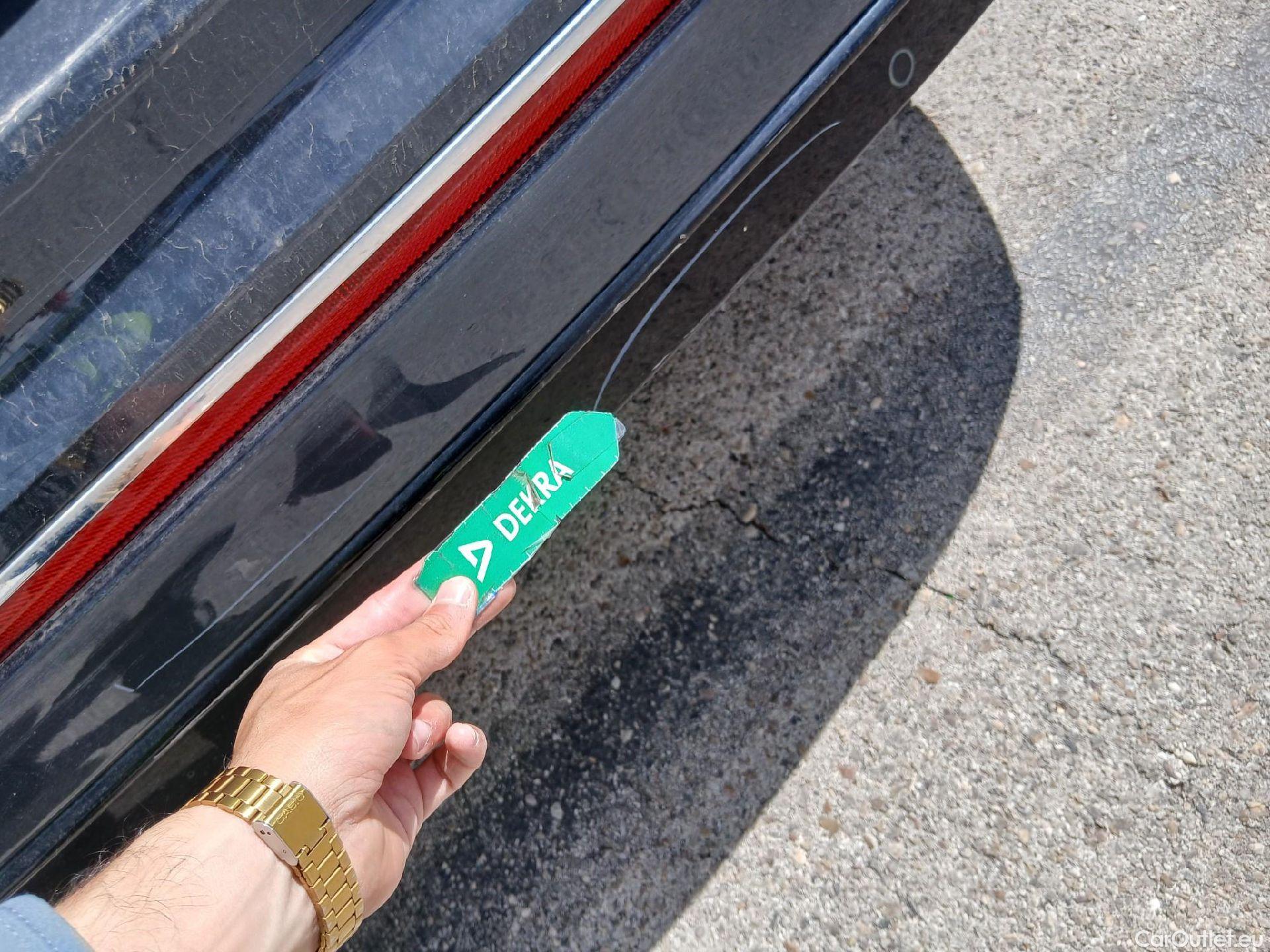  Volkswagen  Tiguan VOLKSWAGEN  / 2020 / 5P / todoterreno R-Line 2.0 TDI 110kW (150CV) DSG #31