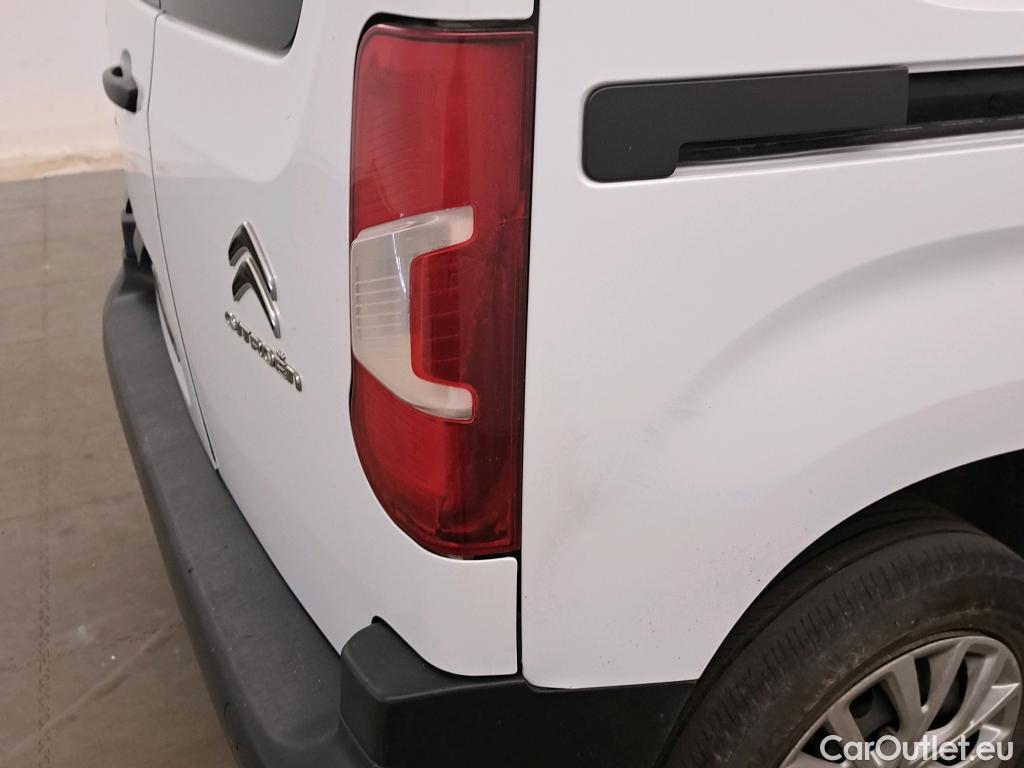  Citroen  Berlingo CITROEN  / 2018 / 4P / combi Talla M BlueHDi 100 S&S LIVE PACK BUSINE #14