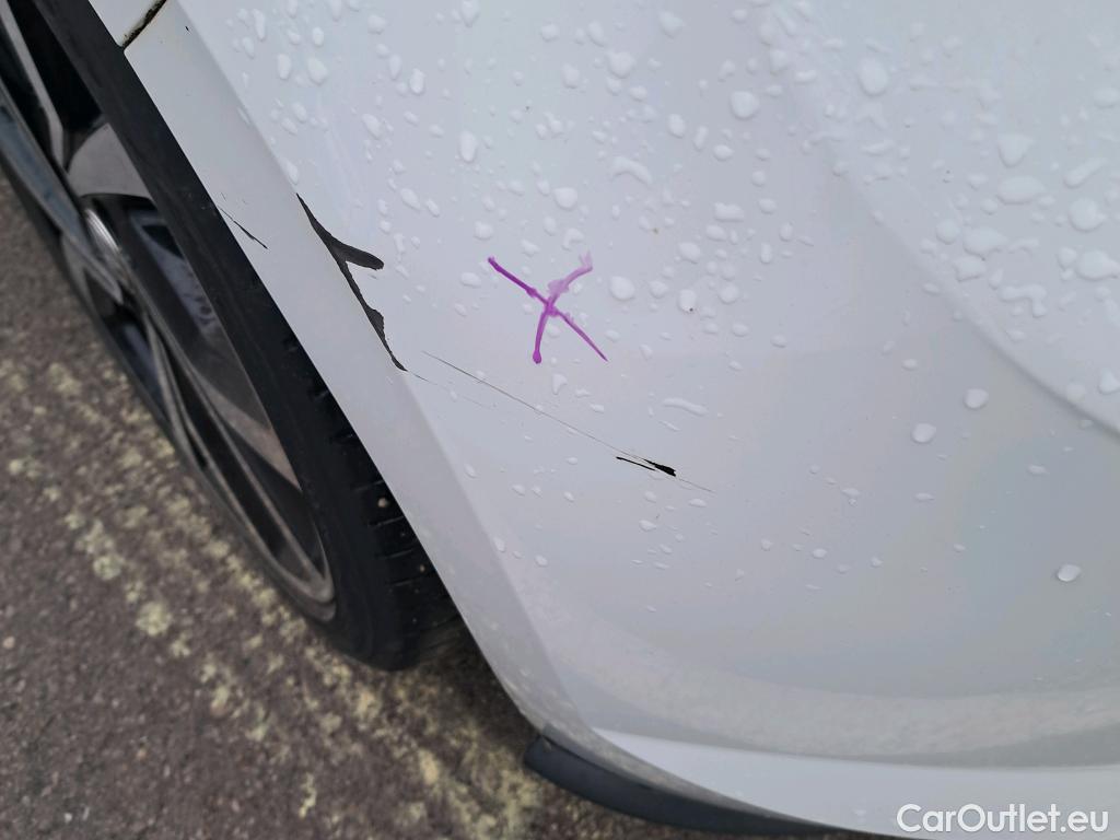  Volkswagen  Polo VOLKSWAGEN  / 2017 / 5P / berlina con portón GTI 2.0 TSI 147kW (200CV) DSG #10