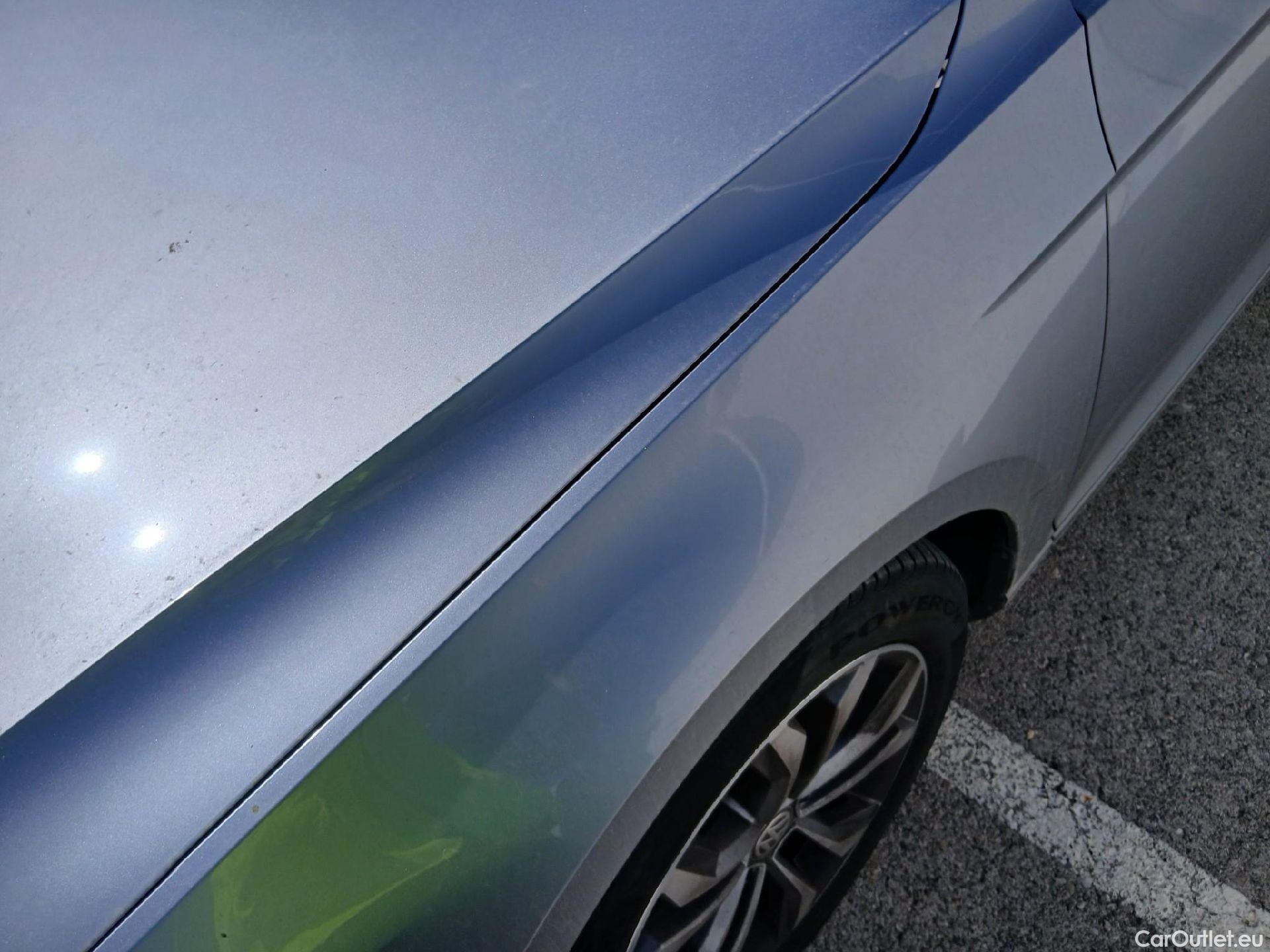  Volkswagen  Passat VOLKSWAGEN  / 2019 / 5P / familiar Variant Executive 2.0 TDI 110kW DSG #7