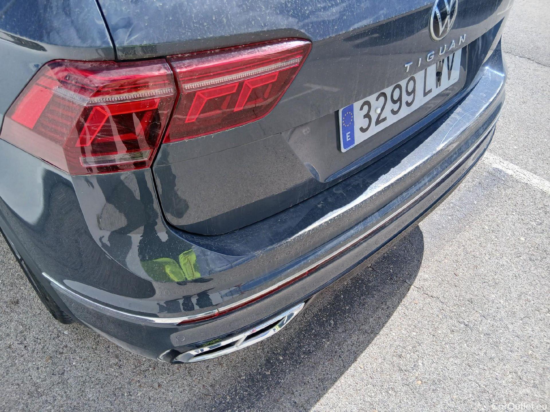  Volkswagen  Tiguan VOLKSWAGEN  / 2020 / 5P / todoterreno R-Line 2.0 TDI 110kW (150CV) DSG #24