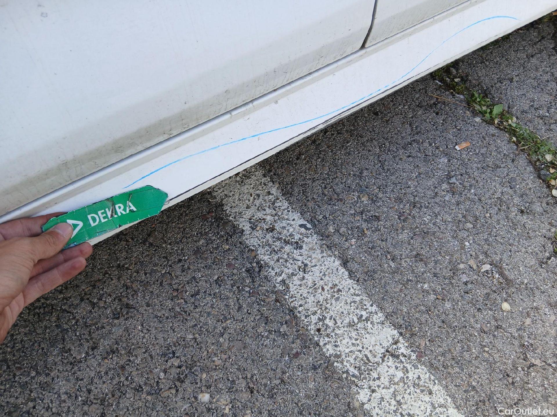  Toyota  Corolla TOYOTA  / 2019 / 5P / berlina con portón 140H Active Plus #11