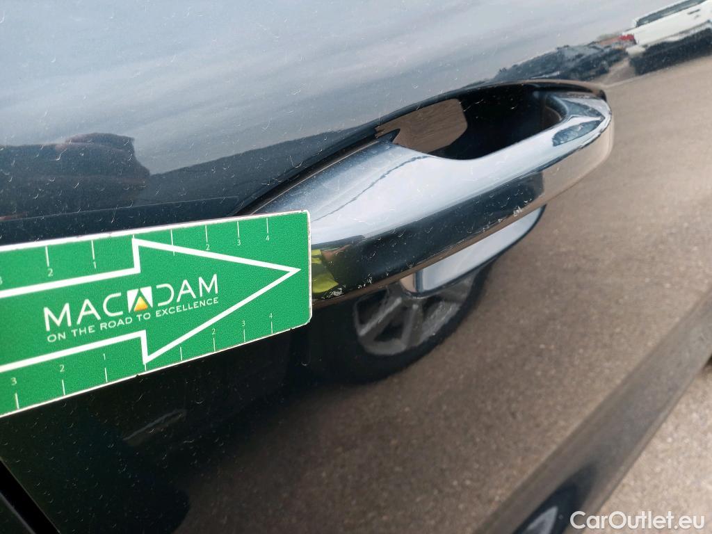  Volvo  XC 40 VOLVO XC40 / 2017 / 5P / todoterreno 1.5 T5 Twin Recharge R-Design Auto #38