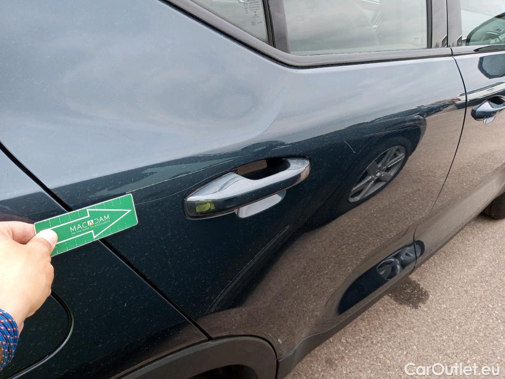  Volvo  XC 40 VOLVO XC40 / 2017 / 5P / todoterreno 1.5 T5 Twin Recharge R-Design Auto #12