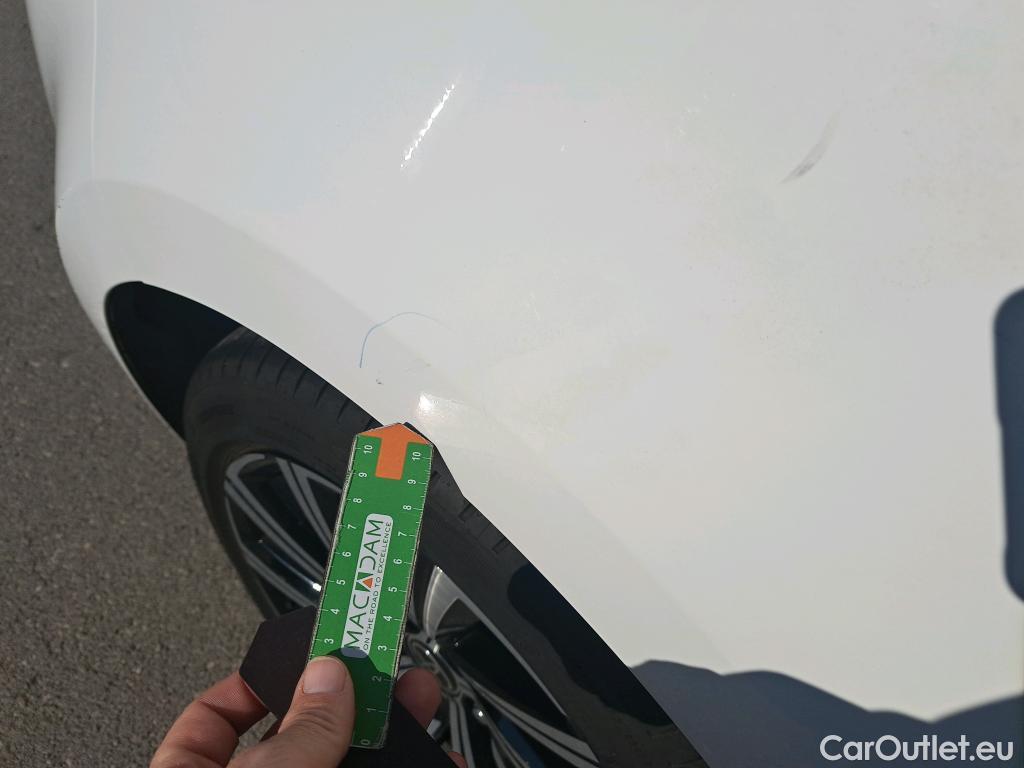  Toyota  Corolla TOYOTA  / 2020 / 5P / berlina con portón 2.0 180H STYLE E-CVT #29