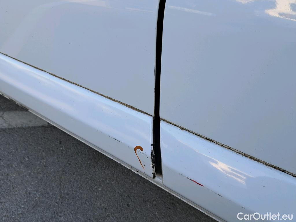  Fiat  Scudo FIAT  / 2021 / 4P / furgón Furgón L2 120cv MT6 Business (AC) #44