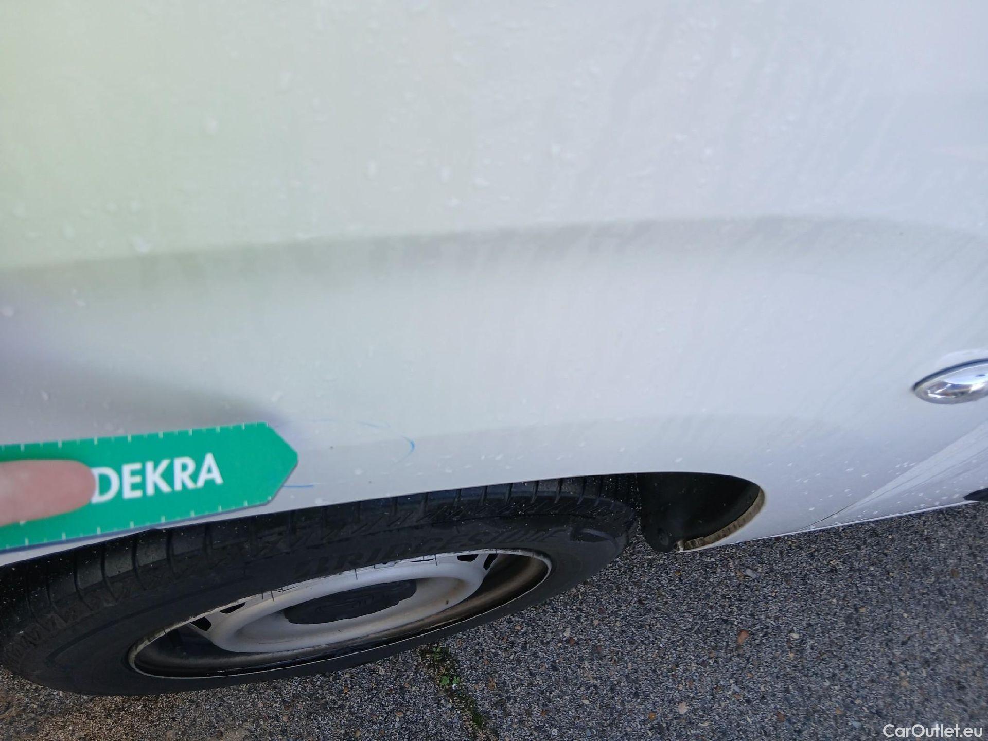  Citroen  Berlingo CITROEN  / 2018 / 4P / furgón derivado de turismo Talla M BlueHDi 100 #12