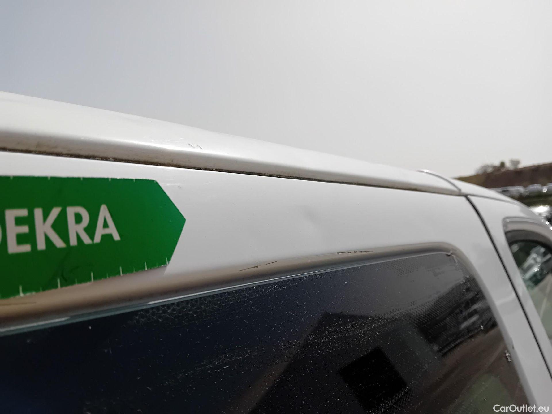  Citroen  Jumpy CITROEN  / 2016 / 4P / furgón DC Abatible Talla M BlueHDi 120 Control #40