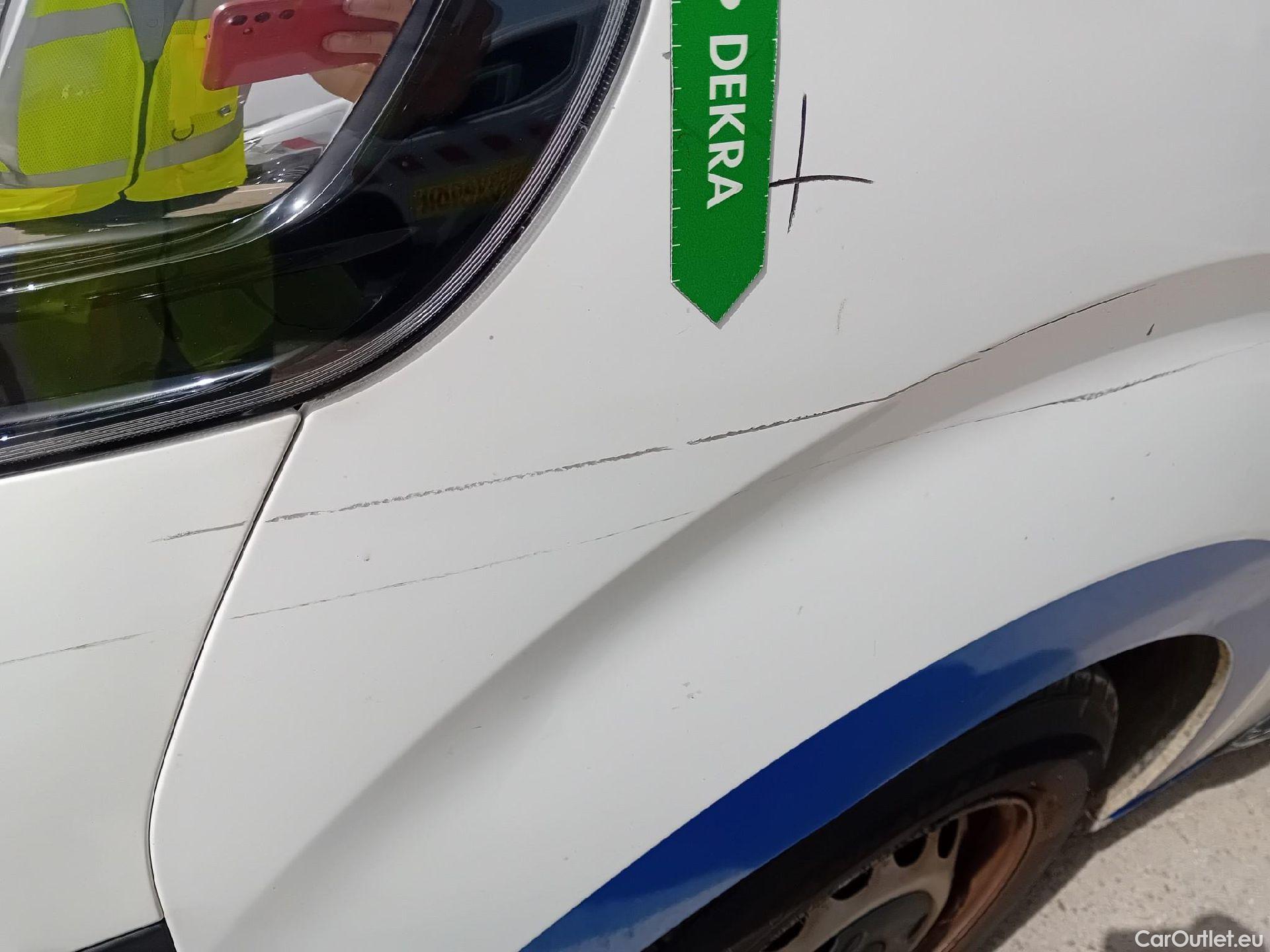  Citroen  Jumpy CITROEN  / 2016 / 4P / furgón DC Abatible Talla M BlueHDi 120 Control #25