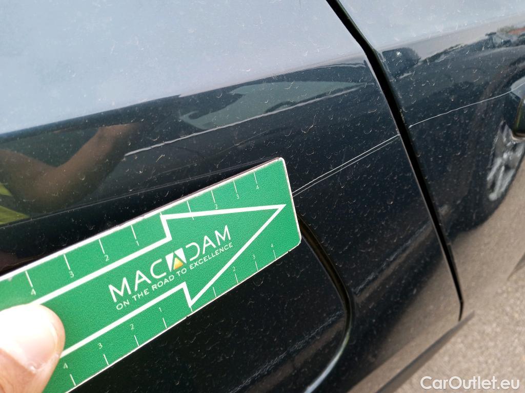  Volvo  XC 40 VOLVO XC40 / 2017 / 5P / todoterreno 1.5 T5 Twin Recharge R-Design Auto #15