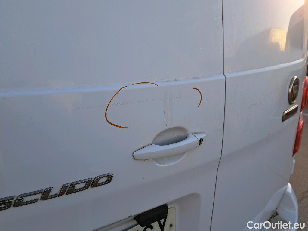  Fiat  Scudo FIAT  / 2021 / 4P / furgón Furgón L2 120cv MT6 Business (AC) #9