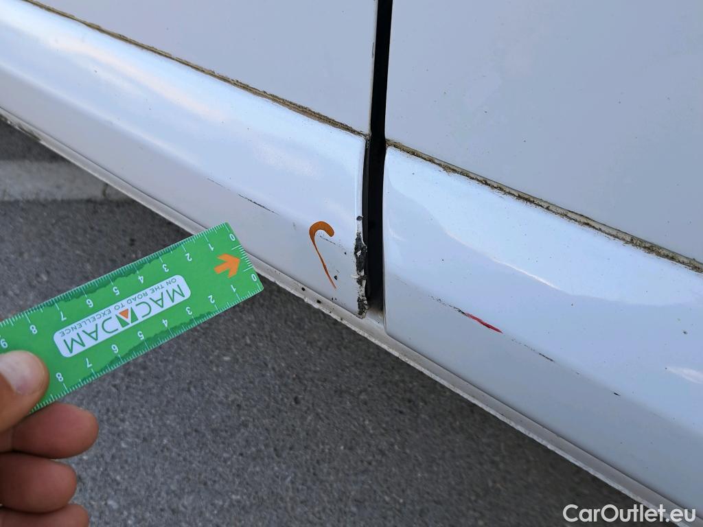  Fiat  Scudo FIAT  / 2021 / 4P / furgón Furgón L2 120cv MT6 Business (AC) #45