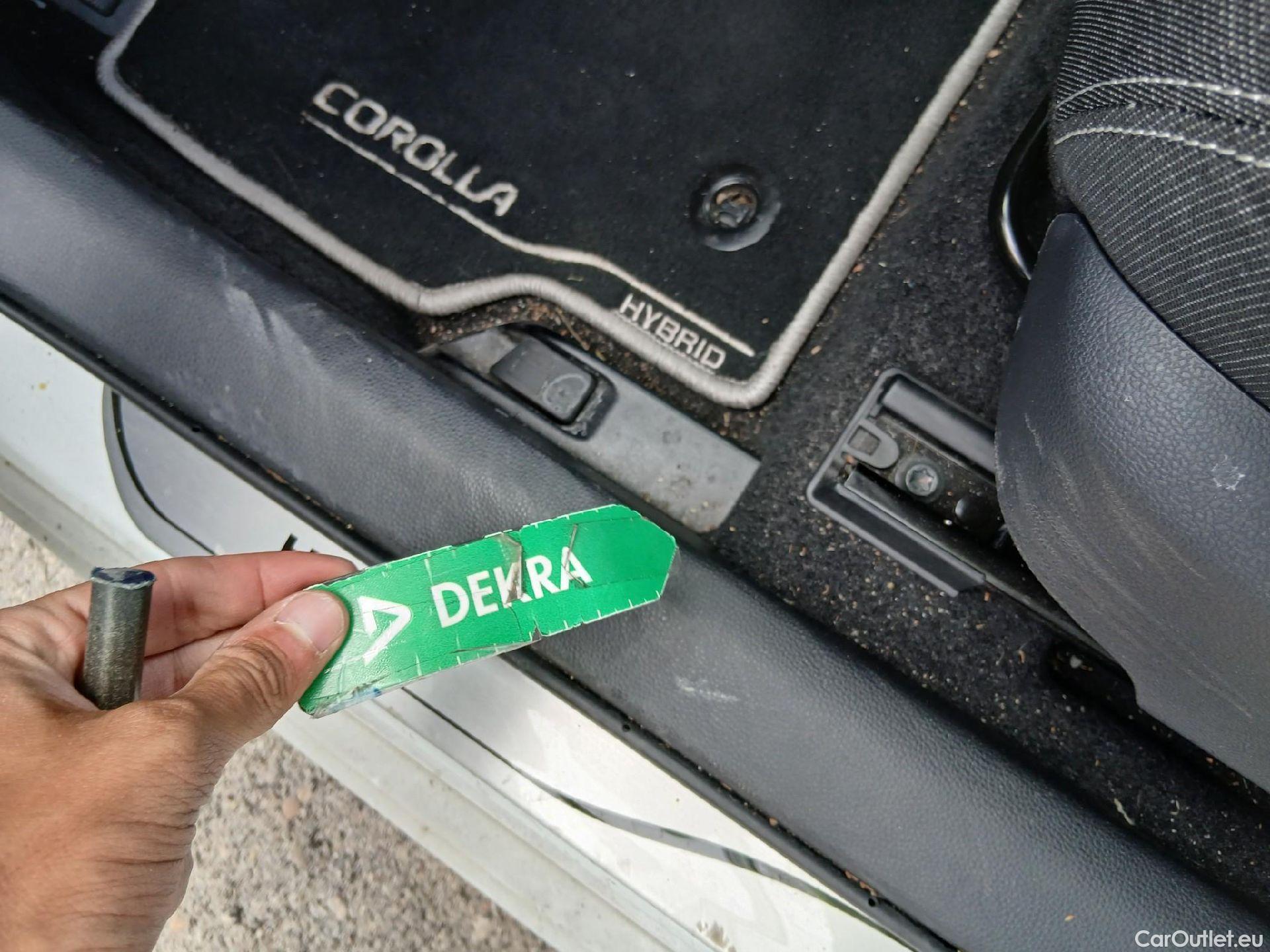  Toyota  Corolla TOYOTA  / 2019 / 5P / berlina con portón 140H Active Plus #15